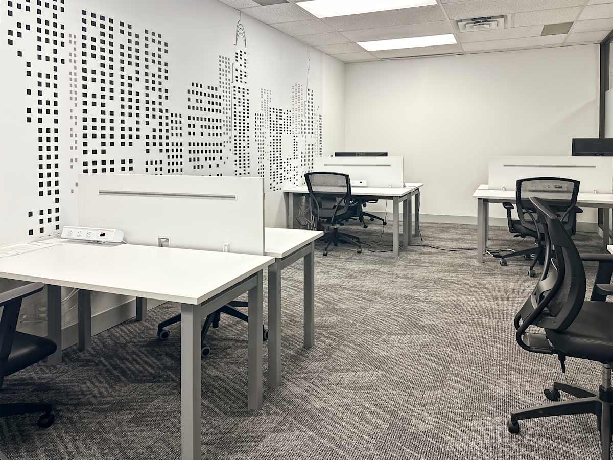 Woodbine Steeles Corporate Centre photo 9