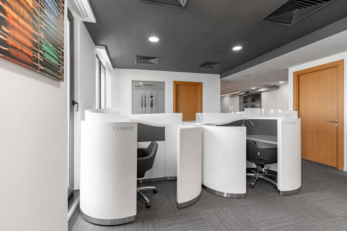 Regus - Parima Plaza photo 4