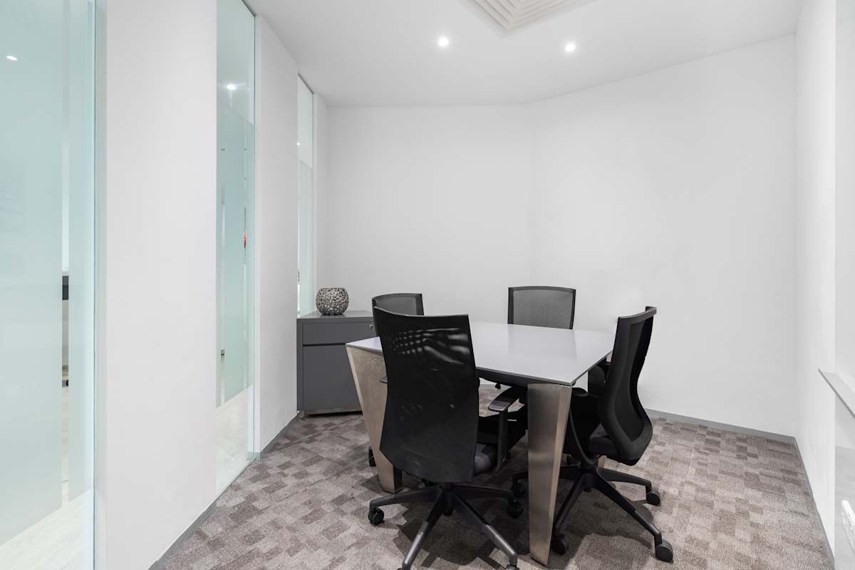 JBCS Office Tower photo 9