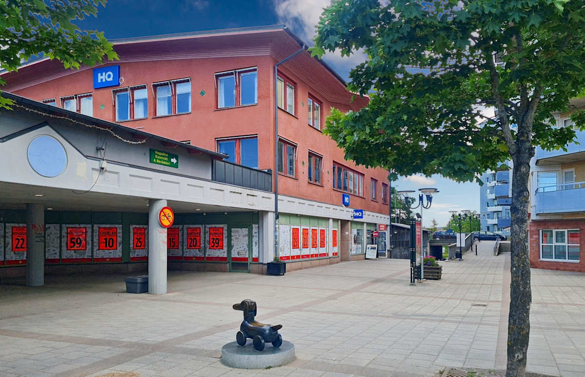 Hagsätra Torg 13 photo 1
