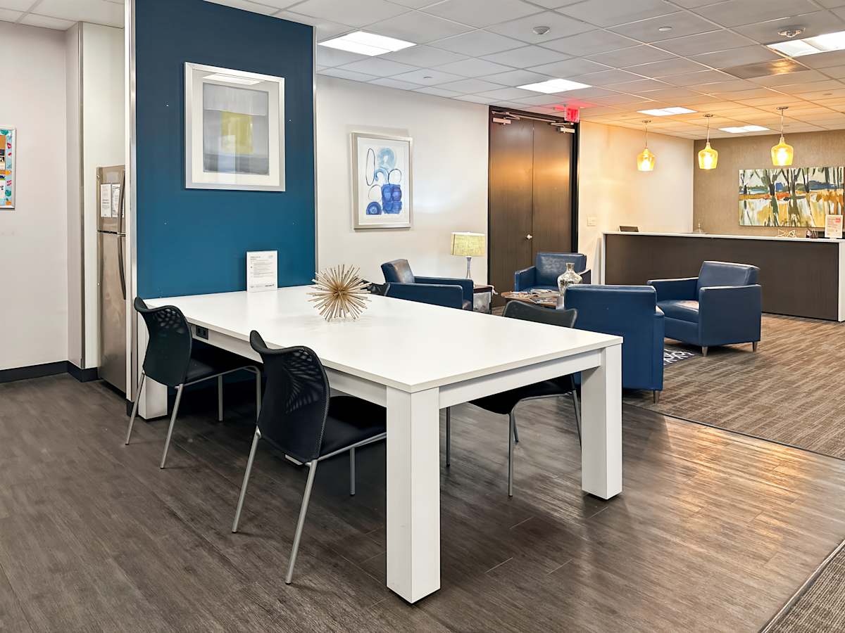 6575 West Loop South photo 9