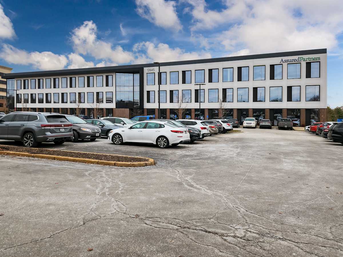 Spaces - Creve Coeur - 12645 Olive Blvd