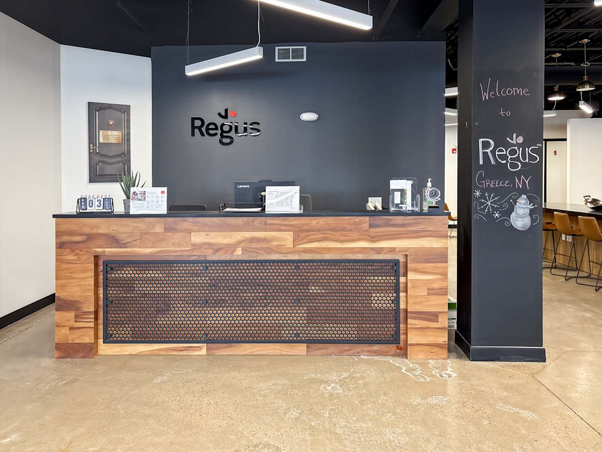 4050 West Ridge Rd photo 2