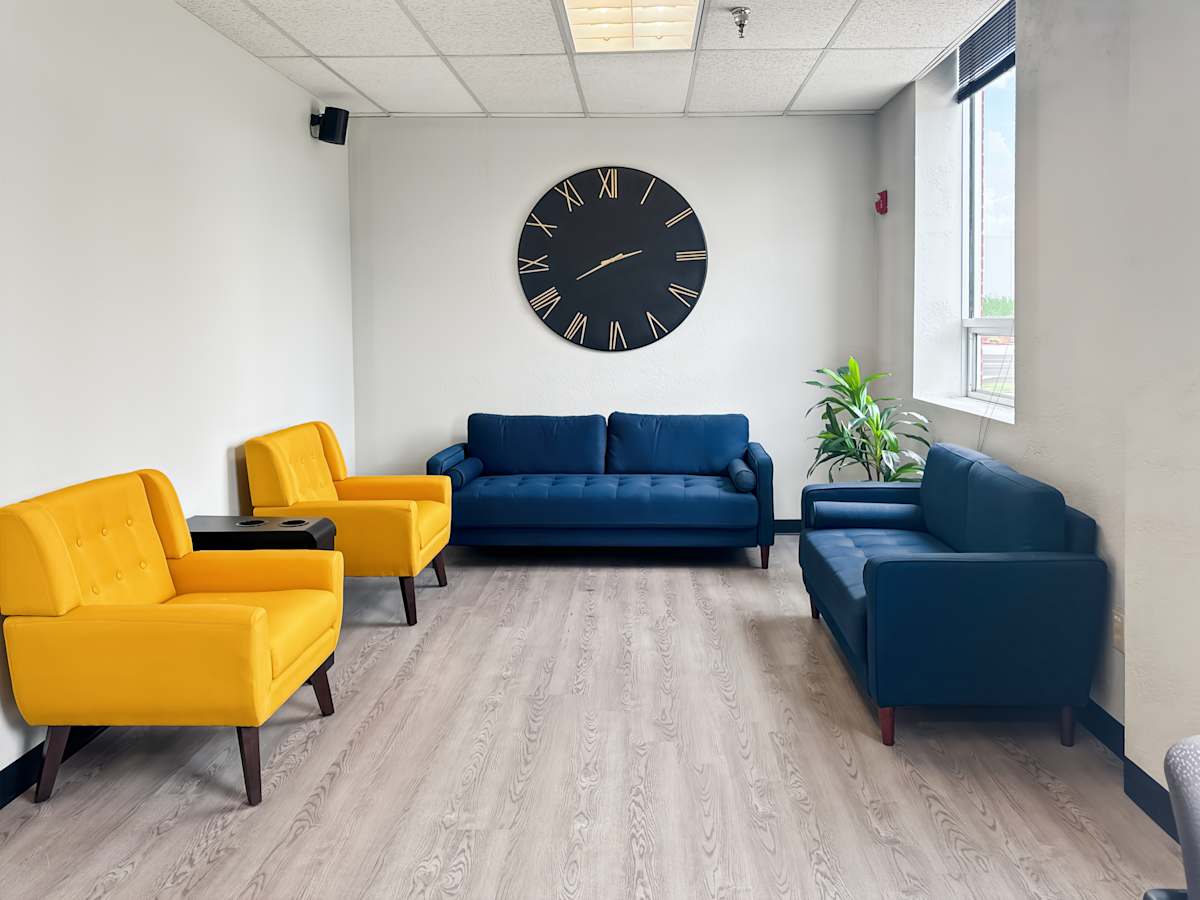 Regus - Goodyear - 1300 S Litchfield Rd photo 5