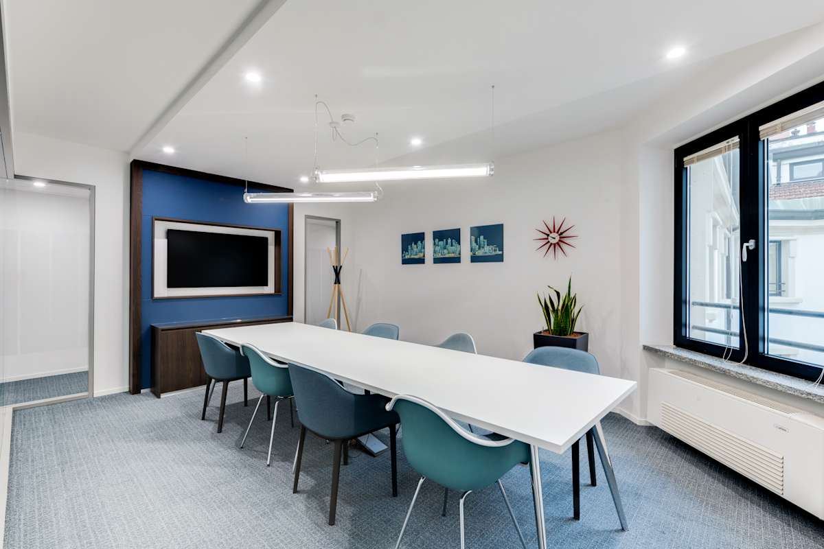 6160 Summit Dr N photo 7