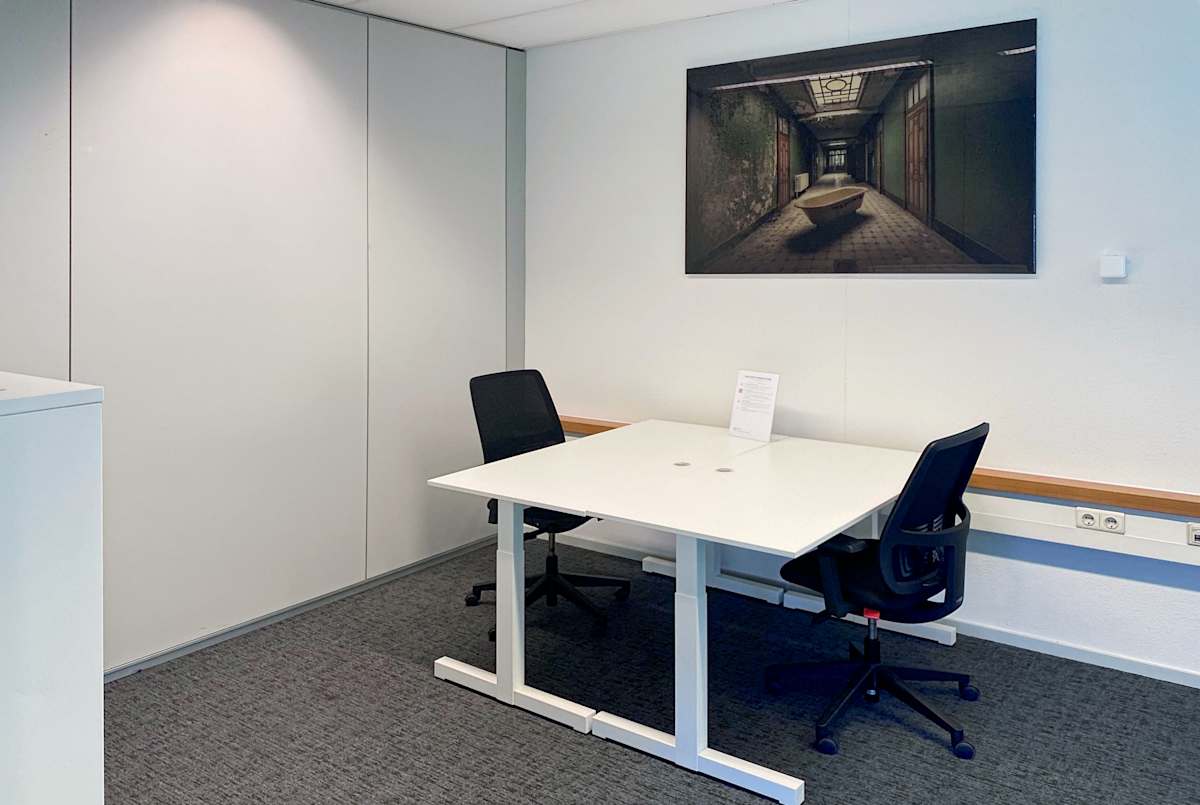 Regus - Maastricht, Avenue Ceramique photo 4