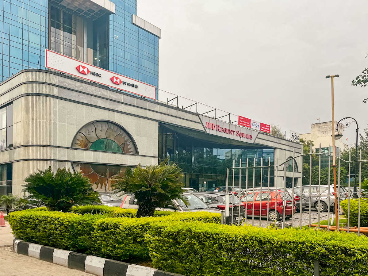 JMD Regent Square photo 1