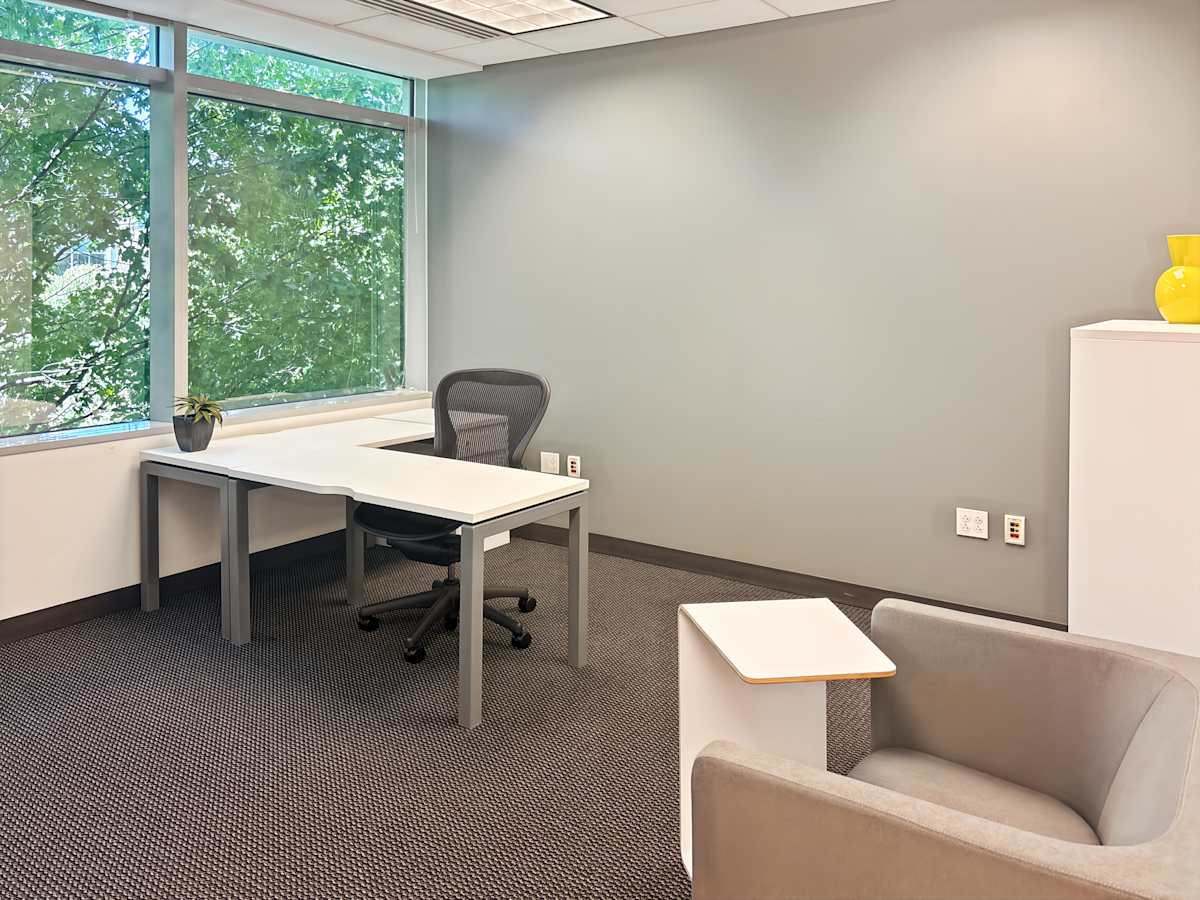 Regus - Chagrin Highlands photo 7