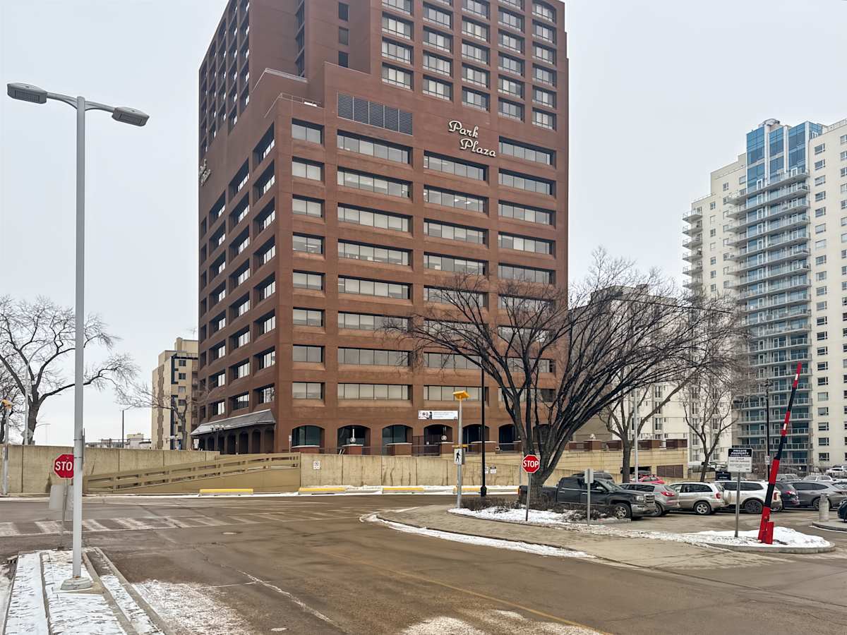 98 Avenue photo 1
