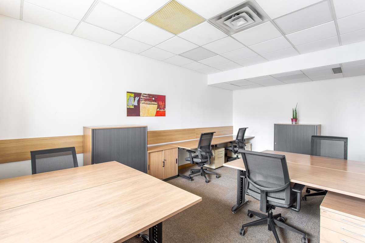 Horizon Office Tower photo 2