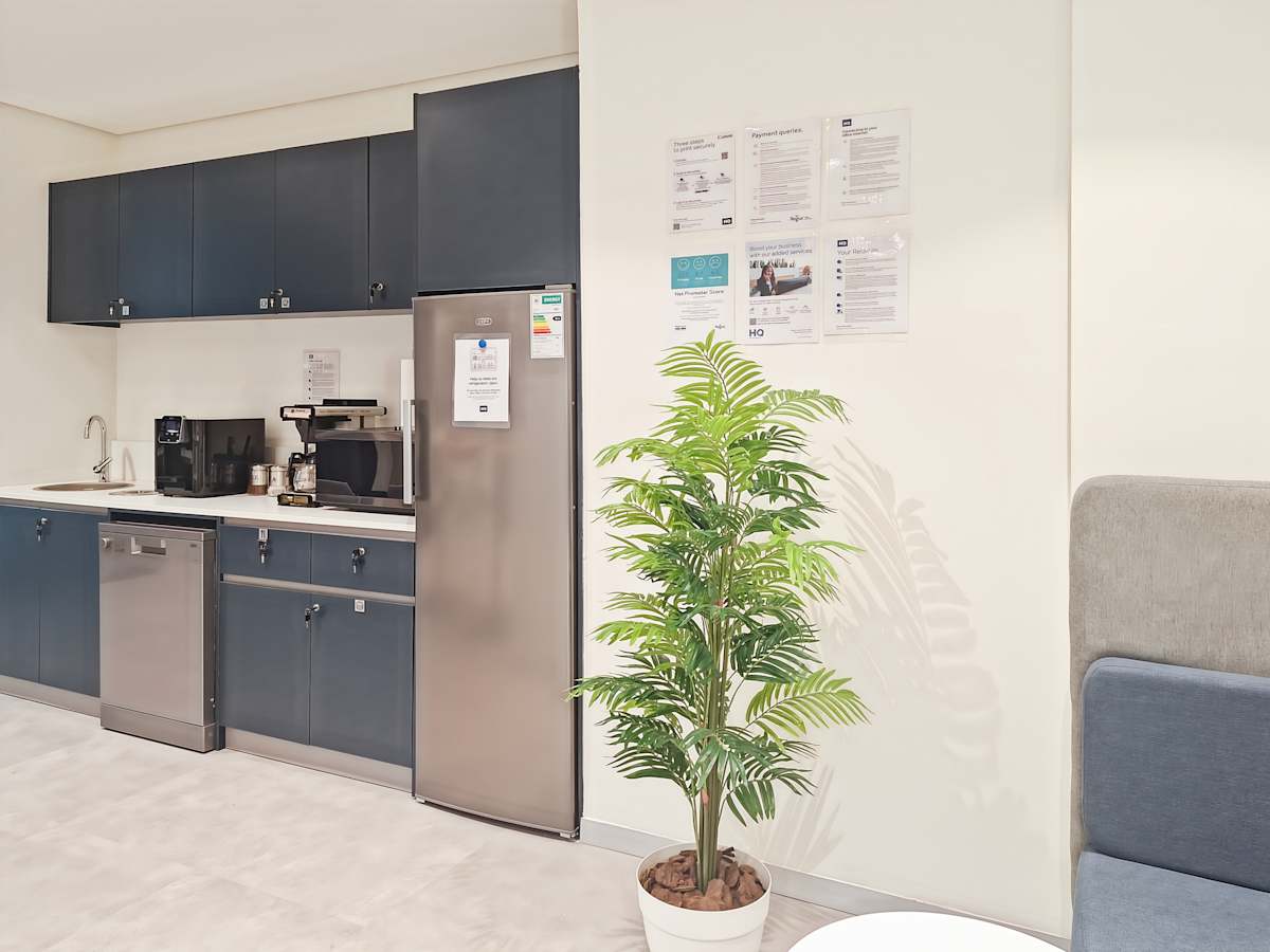 Regus - Killarney Mall photo 10