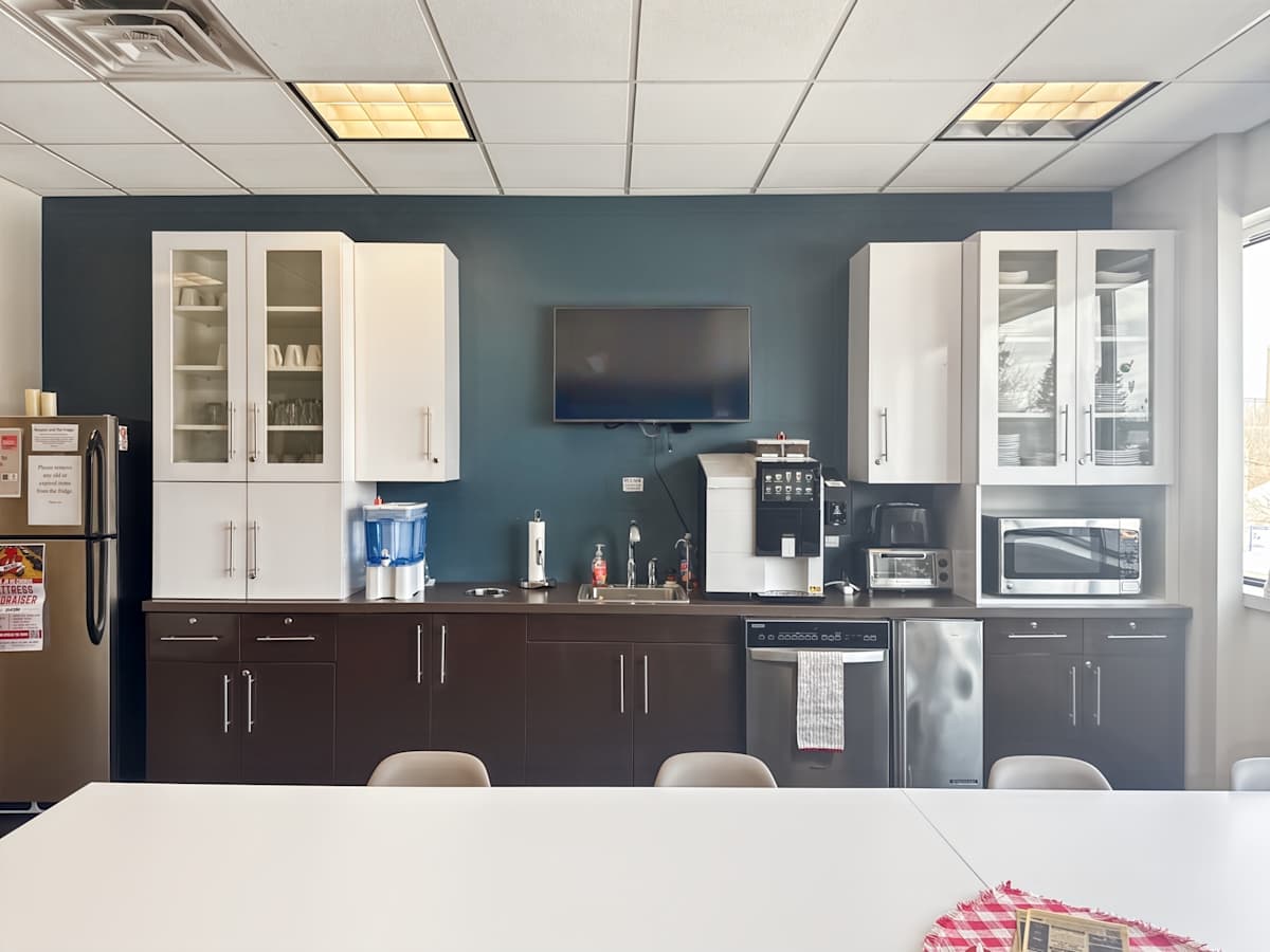 170 Commerce Way photo 6