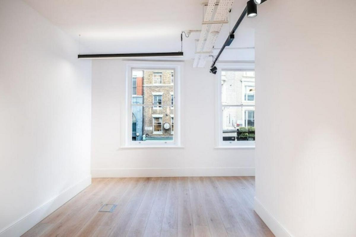 140 Shoreditch High Street photo 4