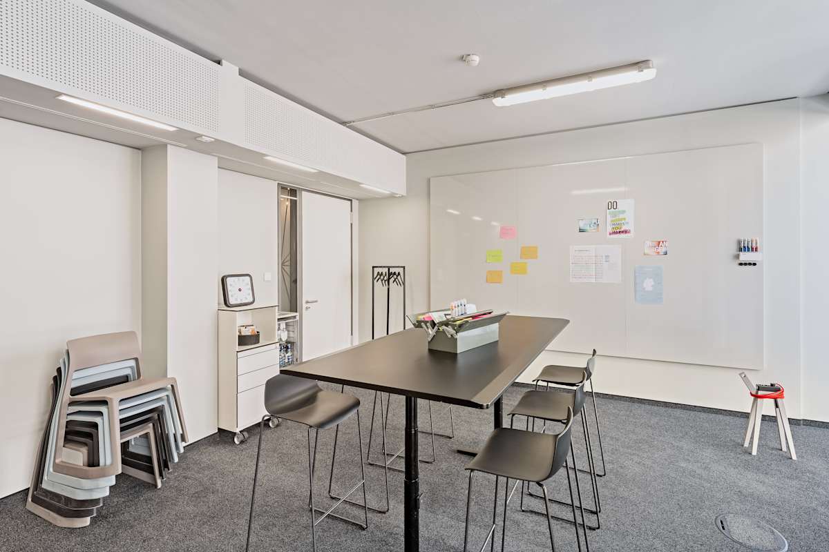 Design Offices Stuttgart, Lautenschlagerstraße photo 2