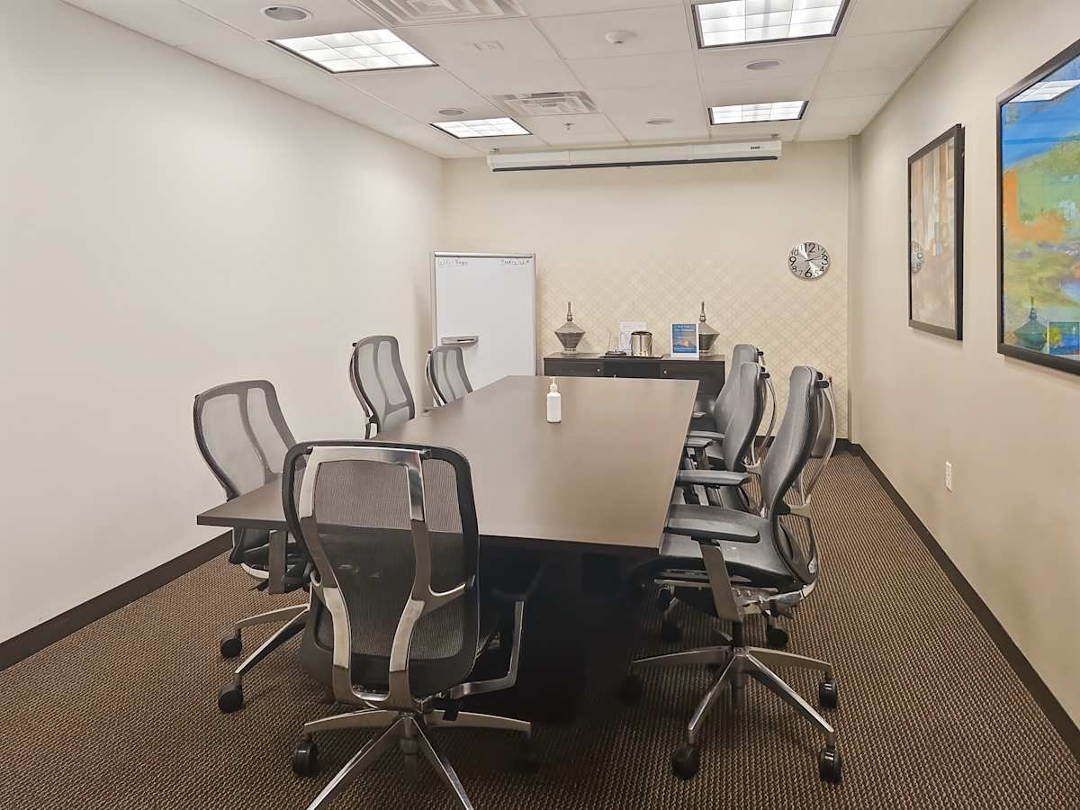 Holmes Corporate Center II photo 12