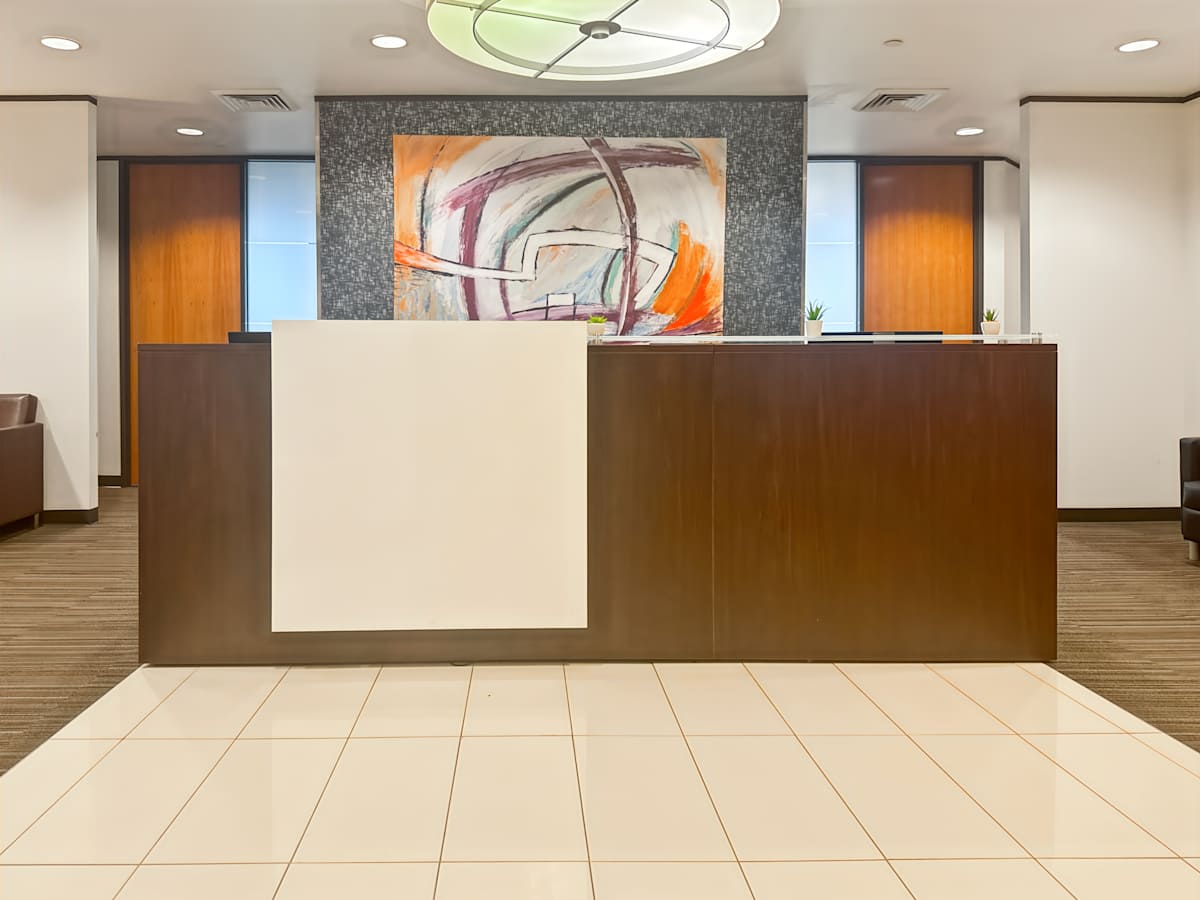 Commerce Plaza photo 2