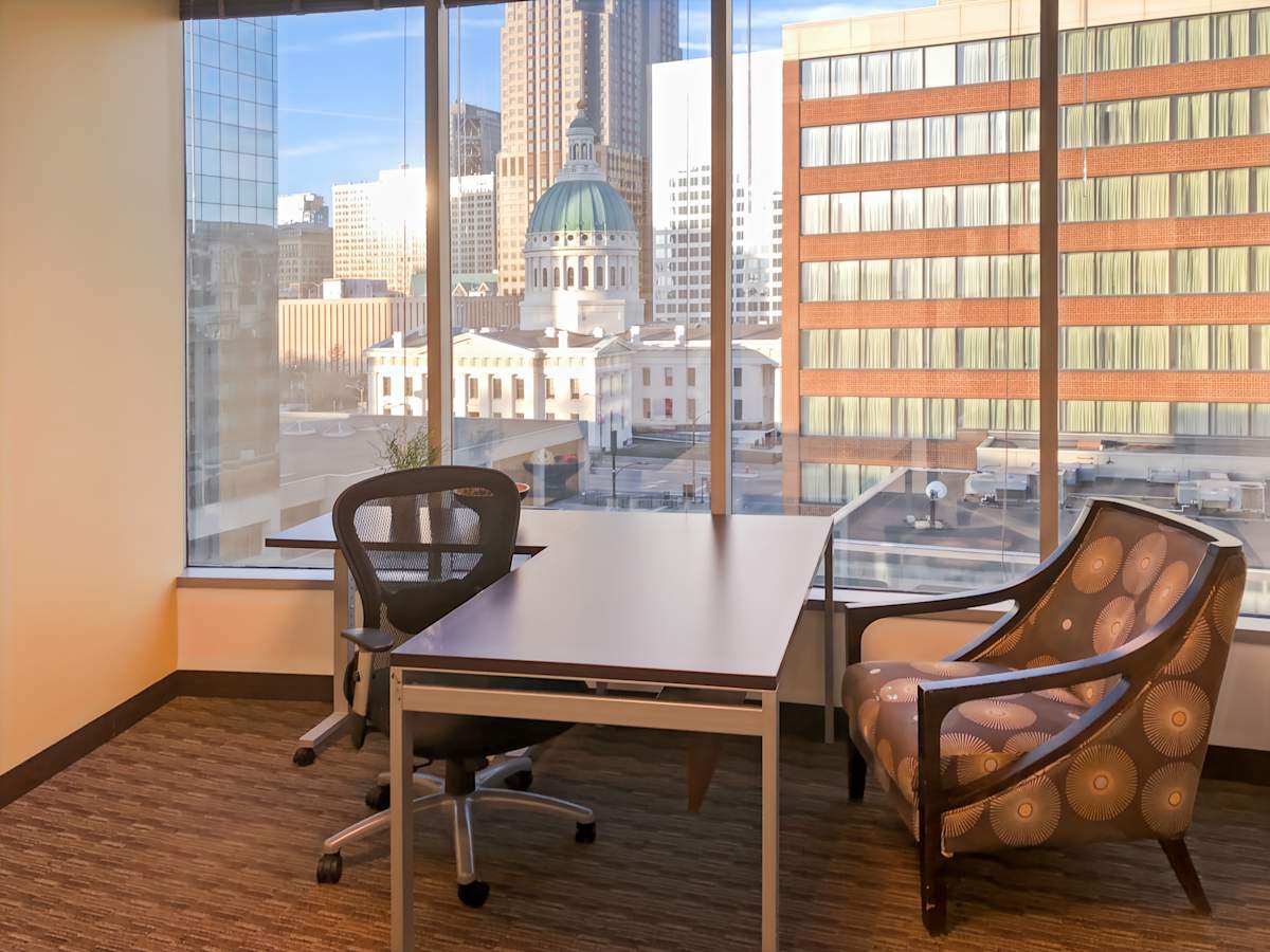Deloitte Building photo 12