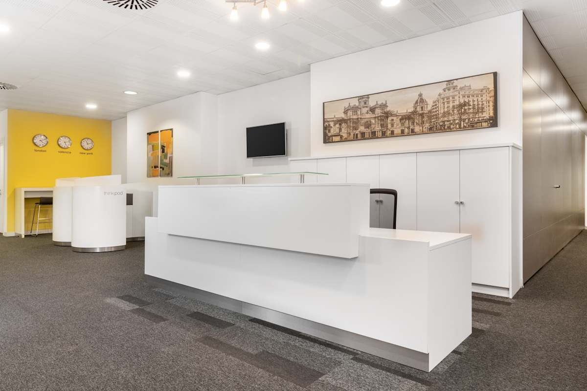 Regus - Valencia, Calle Las Barcas photo 9