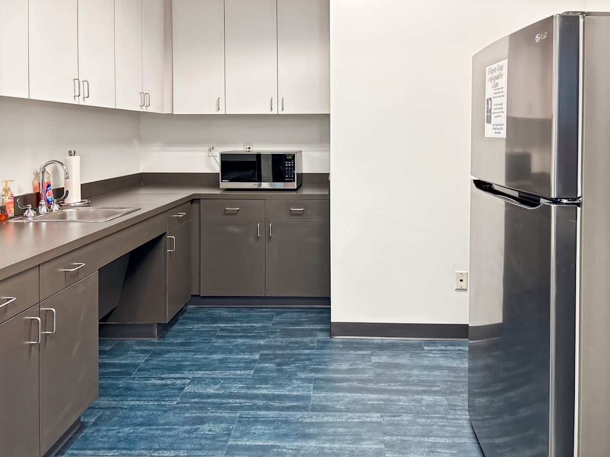 6671 Southwest Freeway photo 10