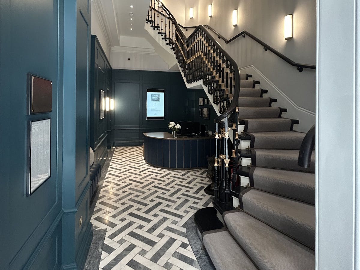 33 Eastcheap photo 2