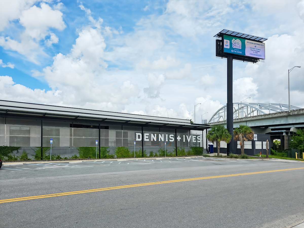 1505 Dennis Street photo 1