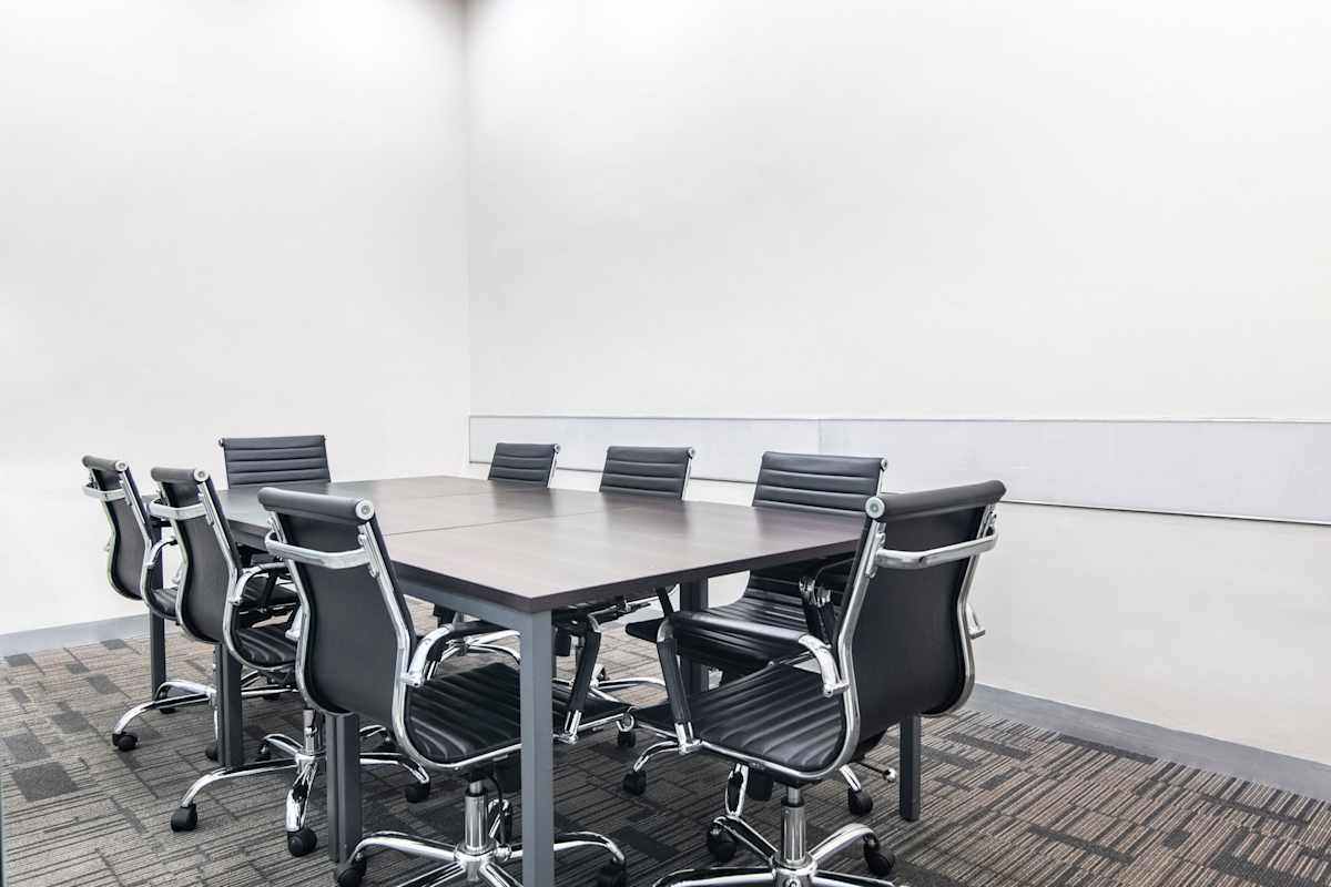 Equity Tower photo 4