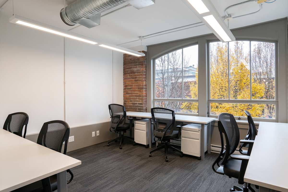 535 Yates Street photo 7