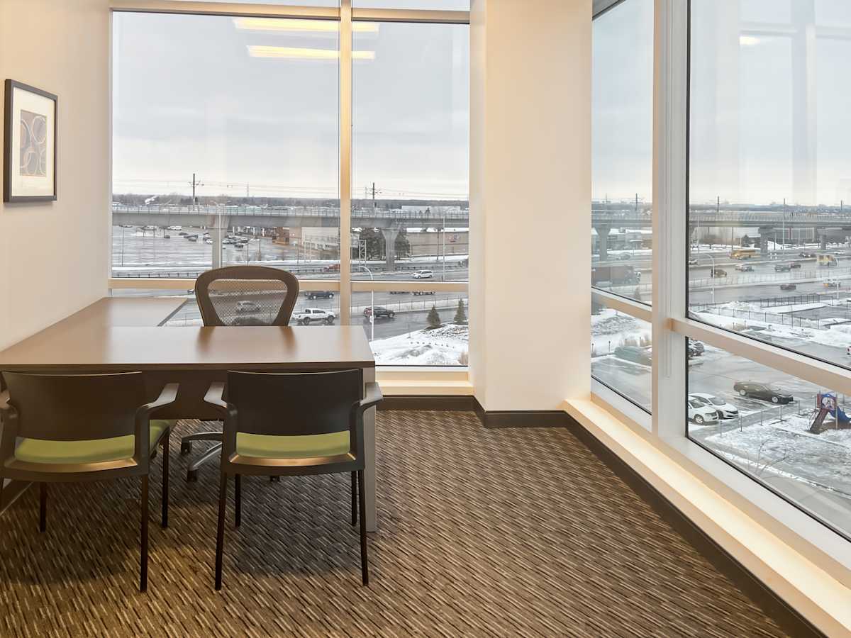 Regus - Montreal, Montreal Airport photo 4