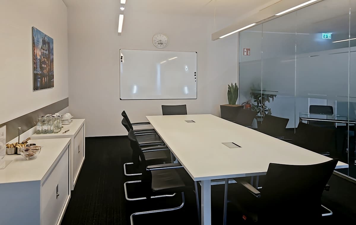 Regus Neuer Wall 50 photo 9