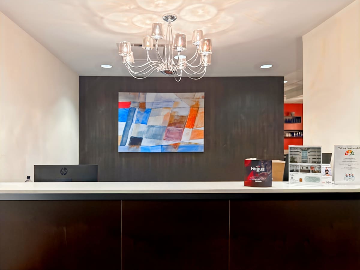 100 Duffy Avenue photo 12
