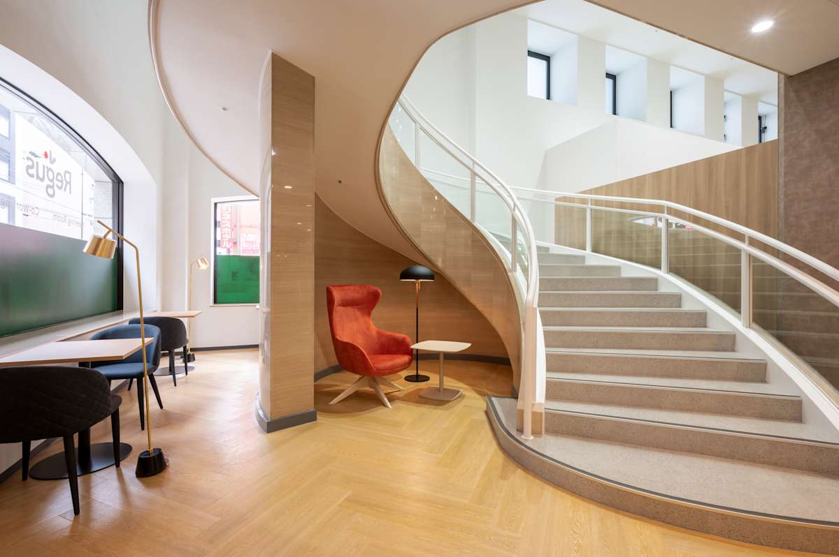 Regus - Hakata Prestige Honkan photo 3