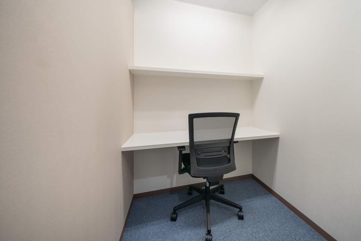 Regus - Shin-Osaka No.3 Doi Building photo 4