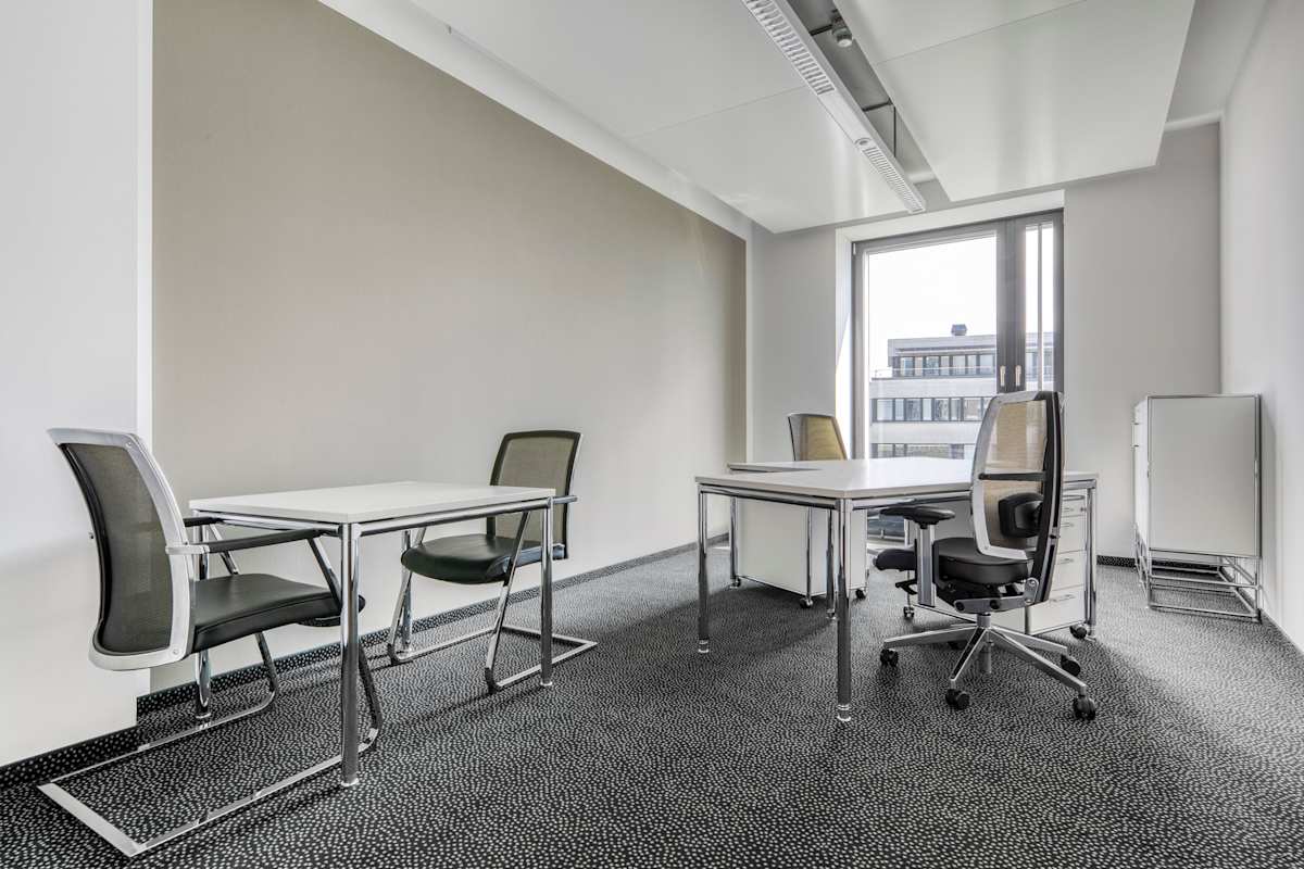 Regus - Munich, Stachus photo 3