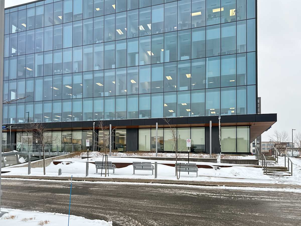 3055 Saint-Martin Ouest