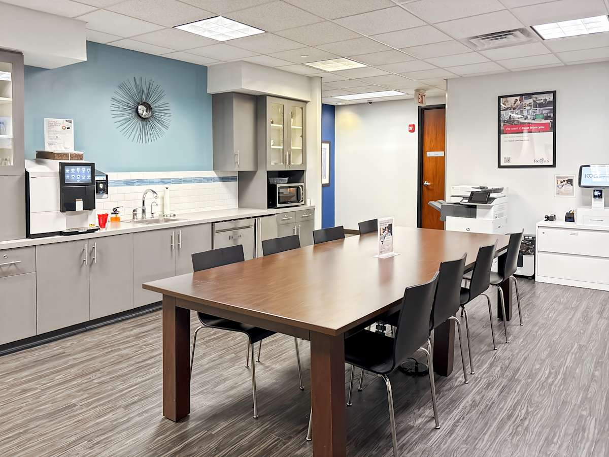 Freedom Business Center photo 7