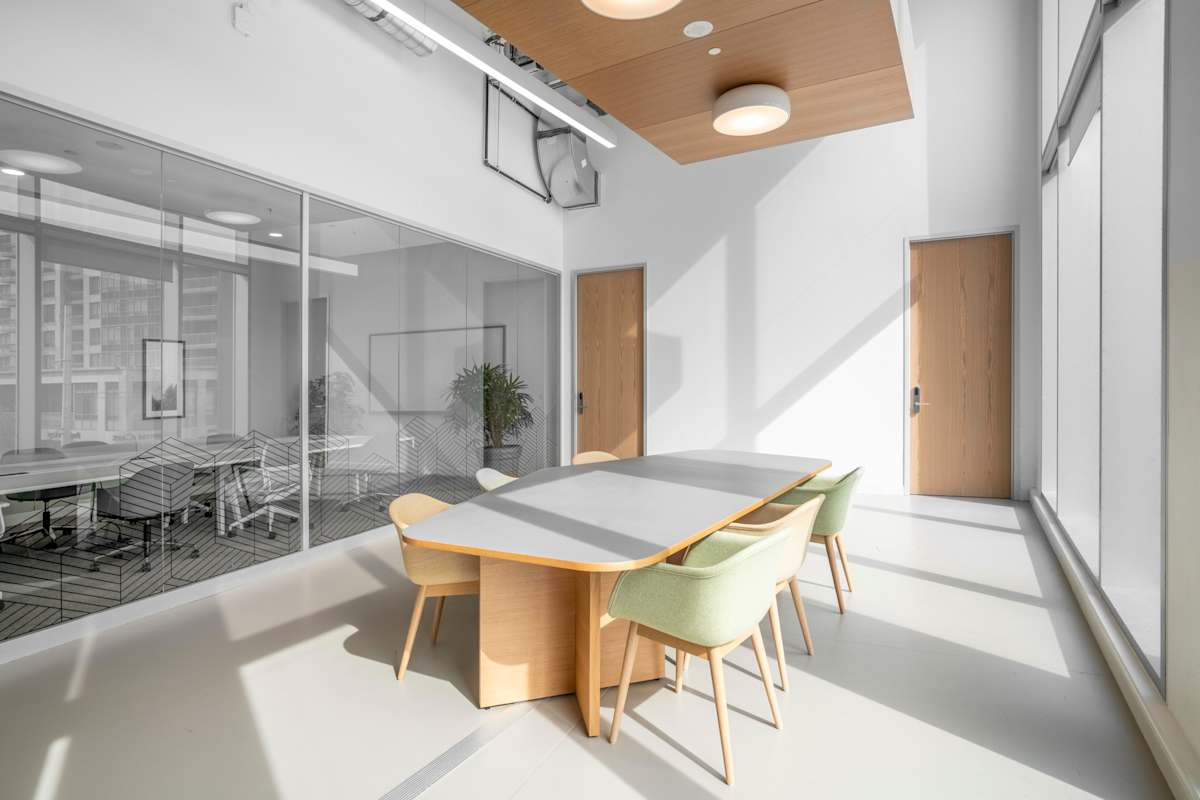 5200 Yonge Street photo 7