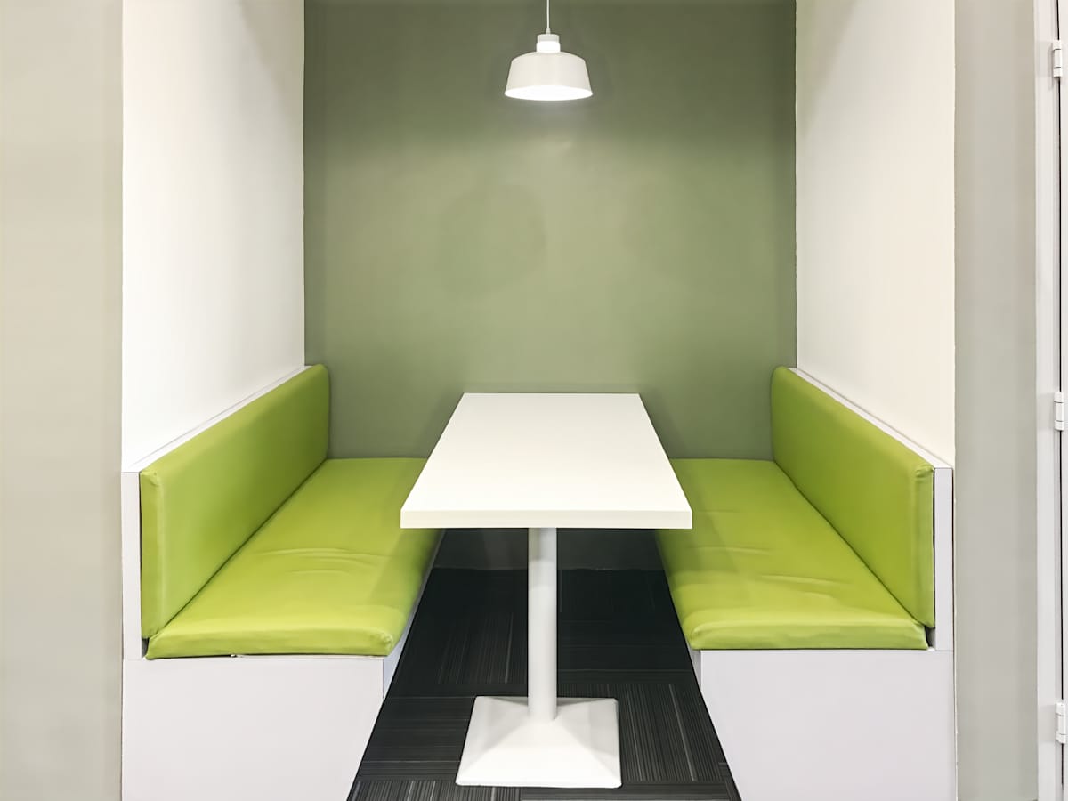 Regus - South Supermarket photo 7
