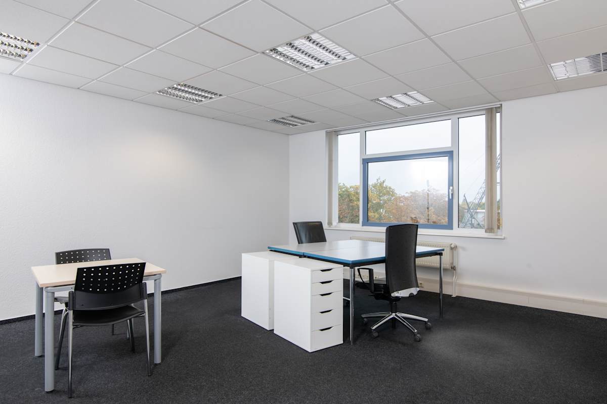 Regus - Erfurt, Stadion photo 7
