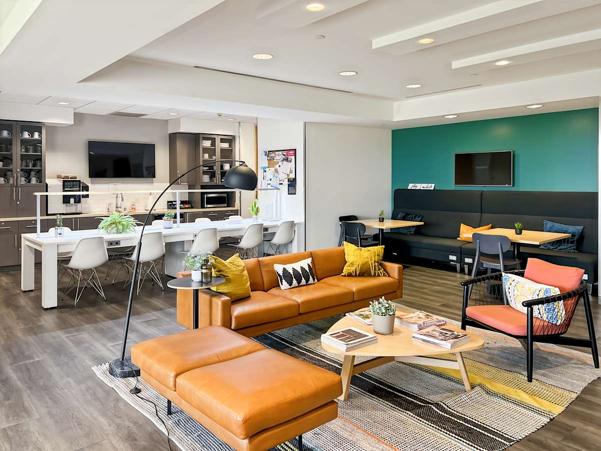 300 Spectrum Center Drive photo 5