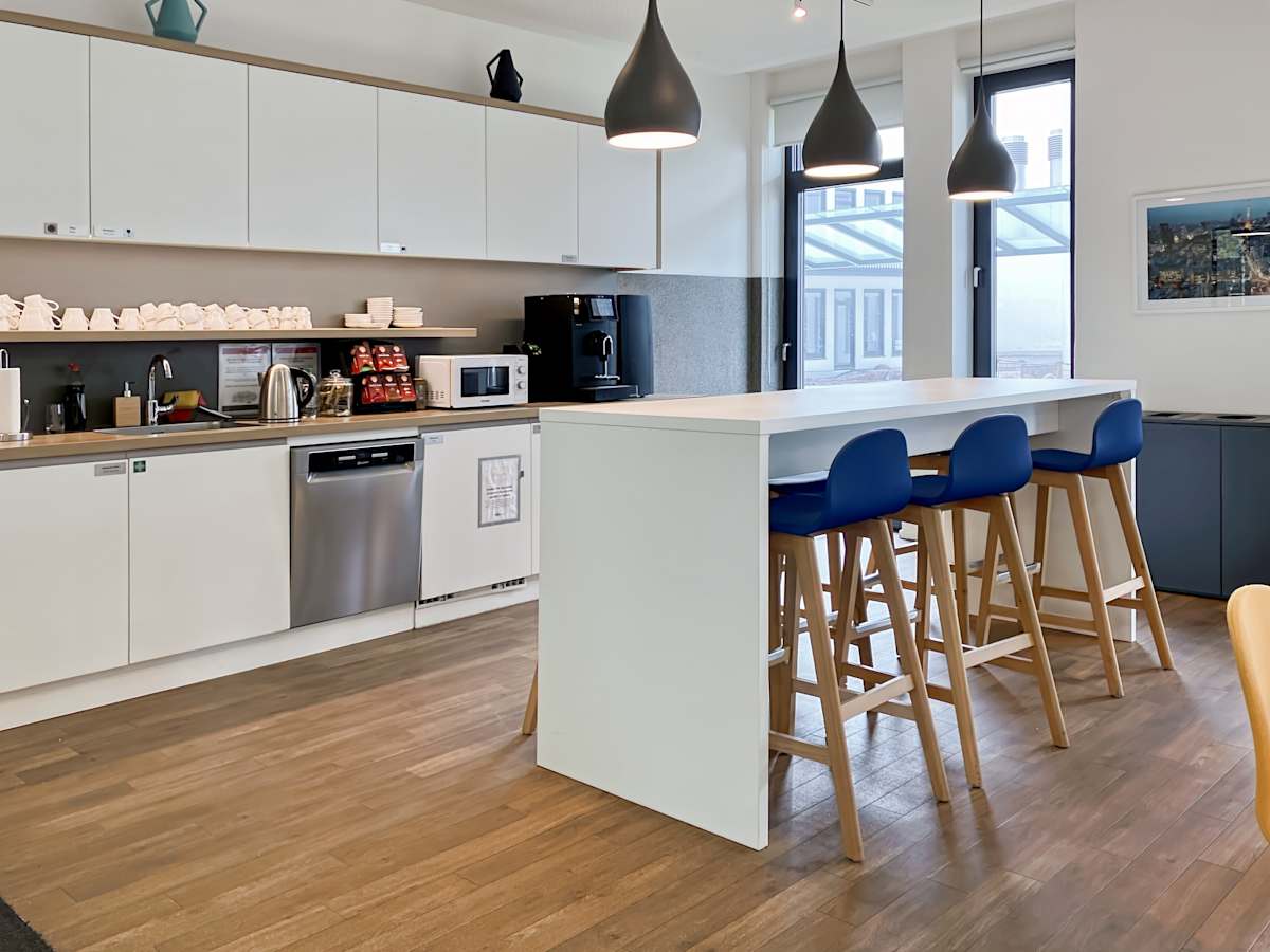 Regus - Hamburg, Altona photo 11
