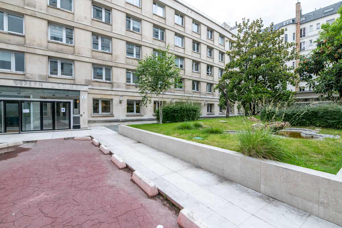 191 Avenue Charles de Gaulle