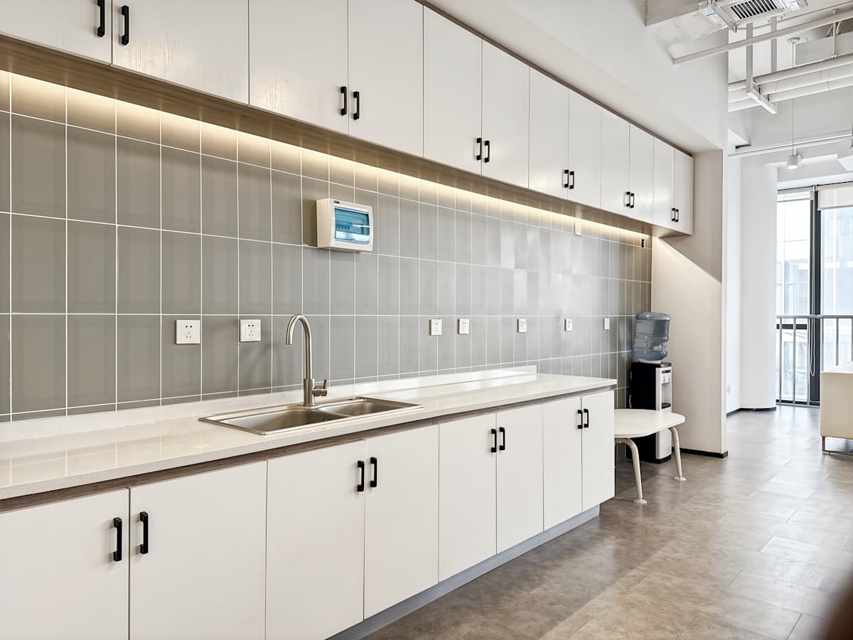 Regus - Xixian New Area Financial Port photo 6