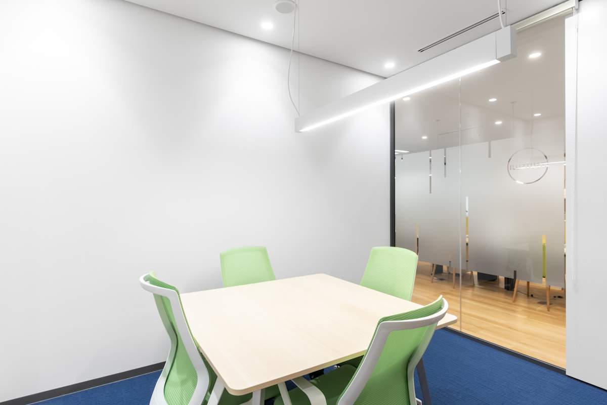 Regus - Daiya Gate Ikebukuro photo 8