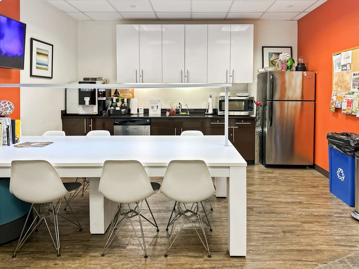 Regus - Rockaway Townsquare photo 10