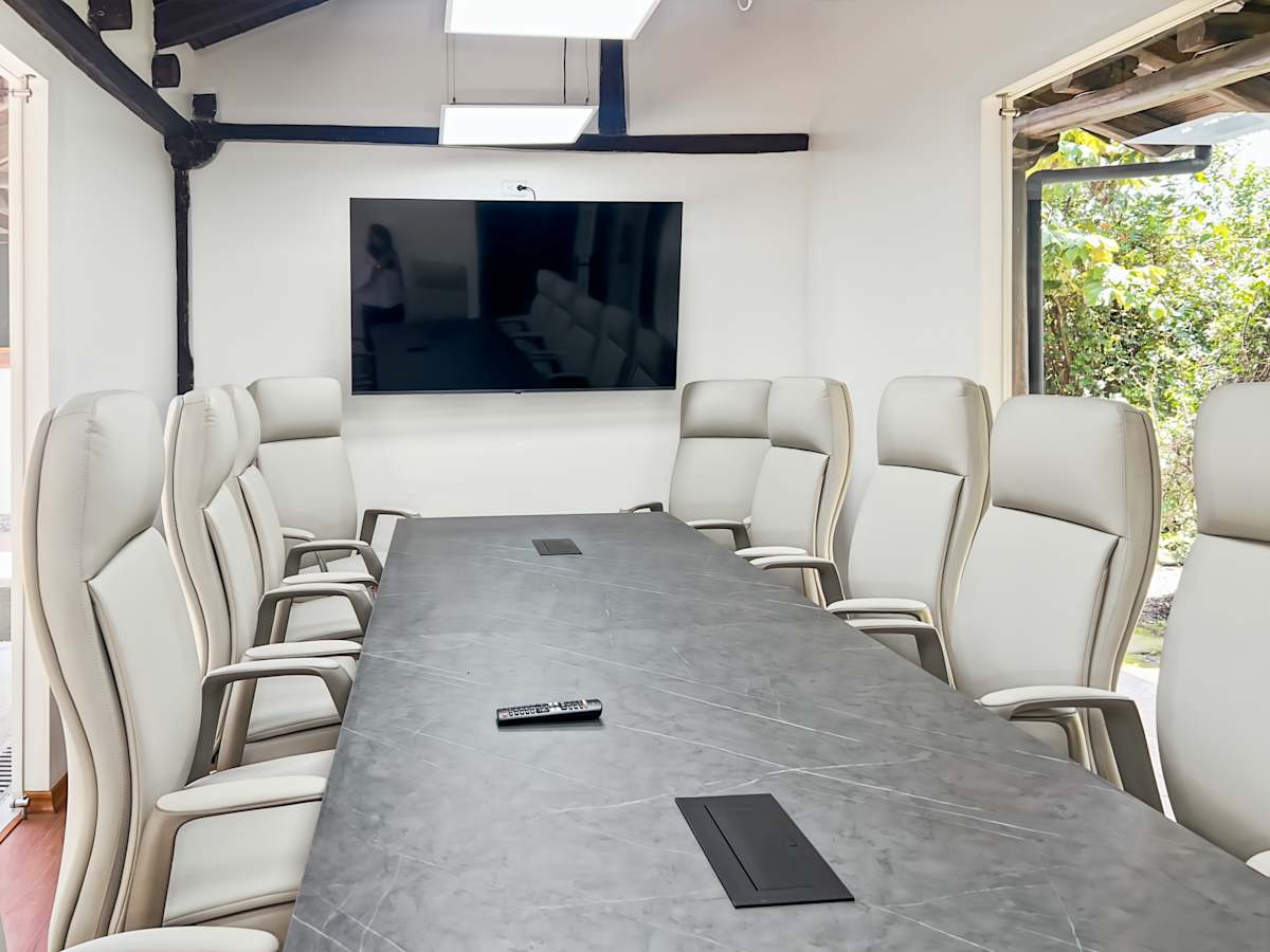 Regus - Cumbaya photo 3
