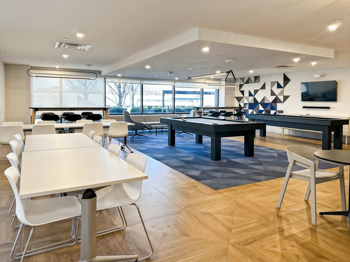 Regus - Rockaway Townsquare photo 5