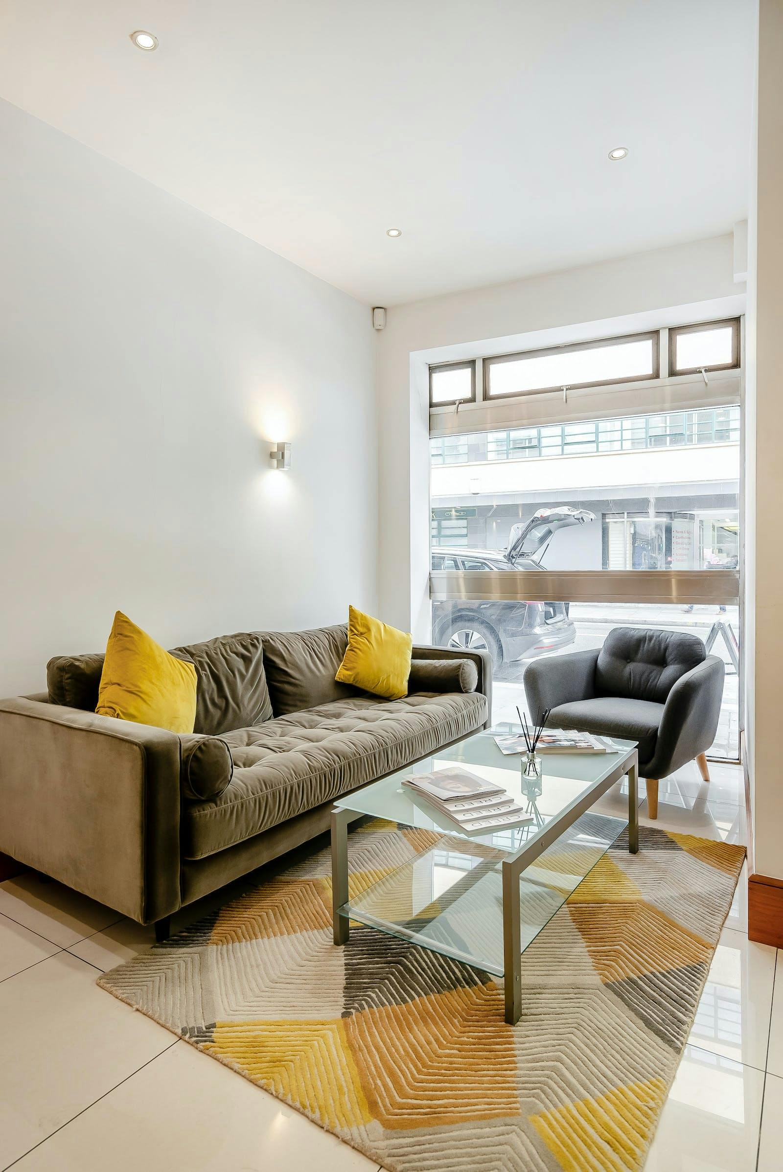 123 Minories photo 7