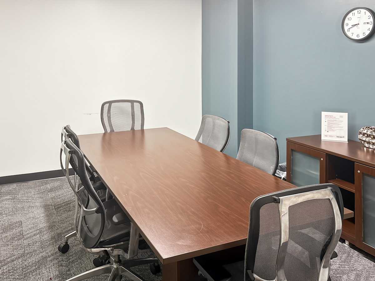 200 Broadhollow Road photo 9