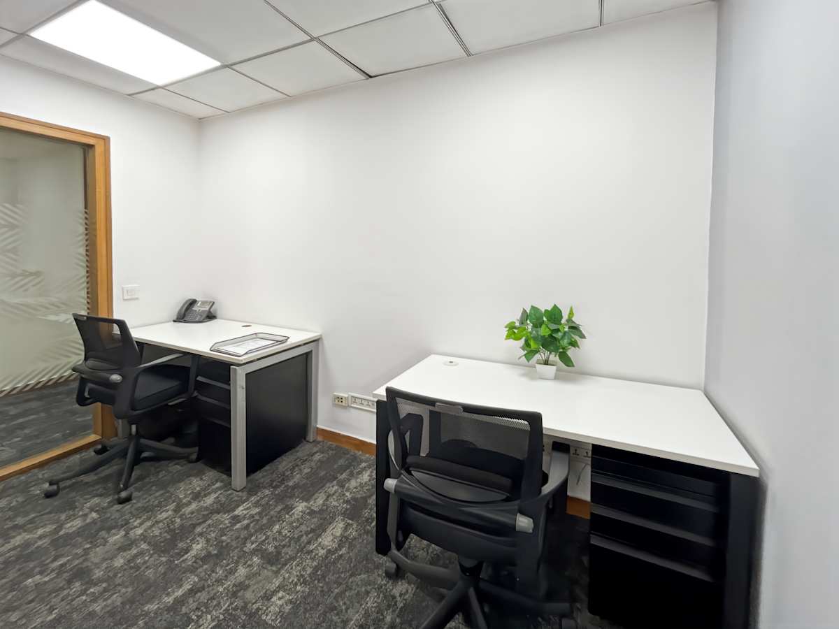 Eros Corporate Tower photo 7