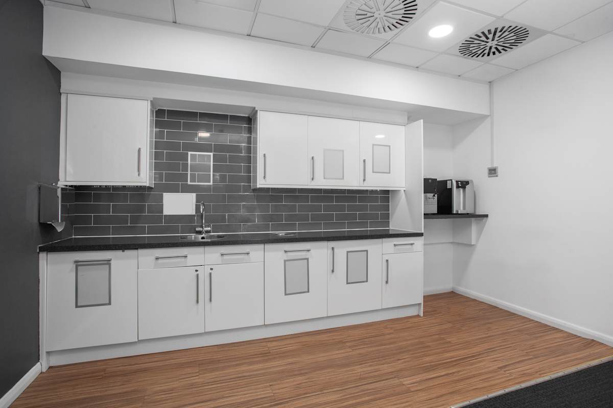 Regus - East Midlands Airport photo 5